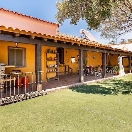 Casa Rural Navalonguilla Con Piscina سانتا أولالا ديل كالا المظهر الخارجي الصورة