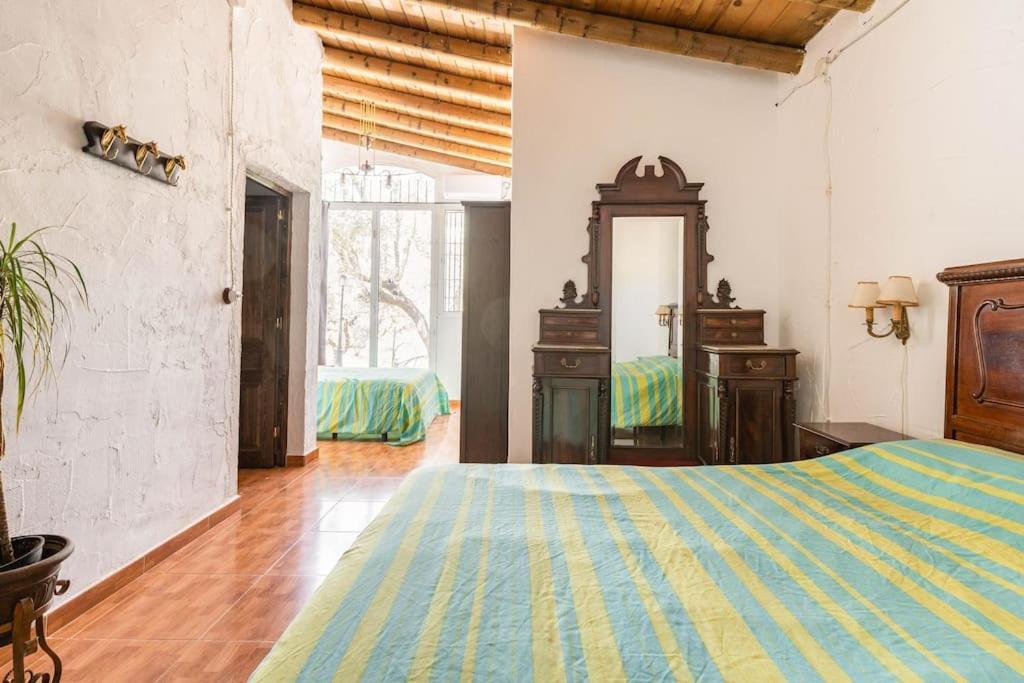 Casa Rural Navalonguilla Con Piscina سانتا أولالا ديل كالا المظهر الخارجي الصورة